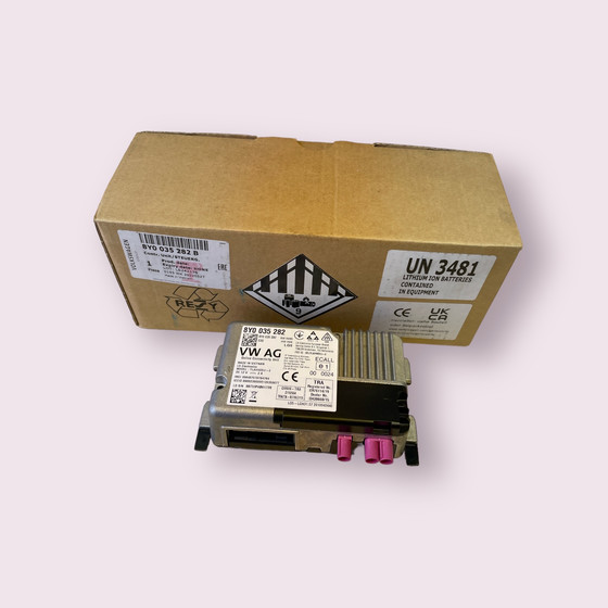 Original Audi Online unit OCU fr Datendienste - 8Y0 035 282 B